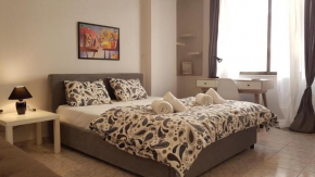 Palette Apartment Chocolate - Athens Center, 6 BD, 3 BATH